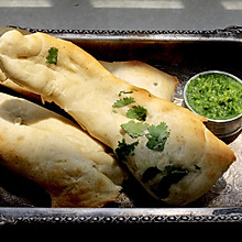 印度馕饼（砂锅馕坑）配香菜青酱Naan•夏天乡野滋味（六）