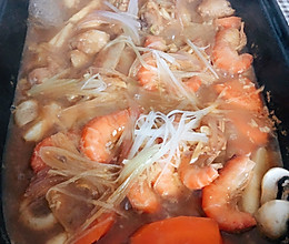 奥尔良鸡肉虾焖锅的做法
