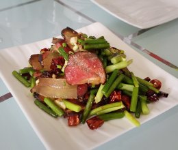 蒜苔炒腊肉