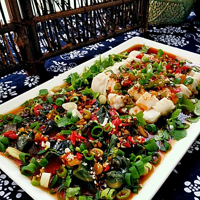 皮蛋豆腐