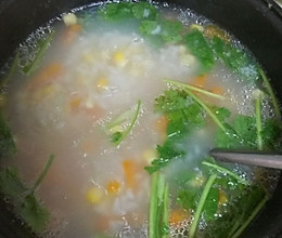 玉米红萝卜粥的做法
