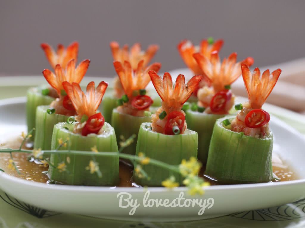 Stewed shrimps with Loofah