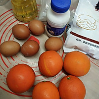 #餐桌上的春日限定#五颗橙子的天使橙香蛋糕卷的做法图解1