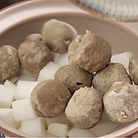 萝卜牛肉丸粉丝汤的做法图解4