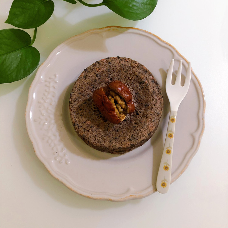 黑芝麻燕麦小蛋糕｜微波炉版的做法
