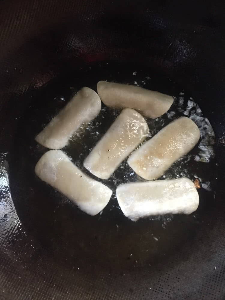 麻辣鱼饺的做法图解4