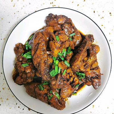 电饭锅版蒜香鸡翅