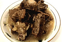 清炖带骨牛排的做法