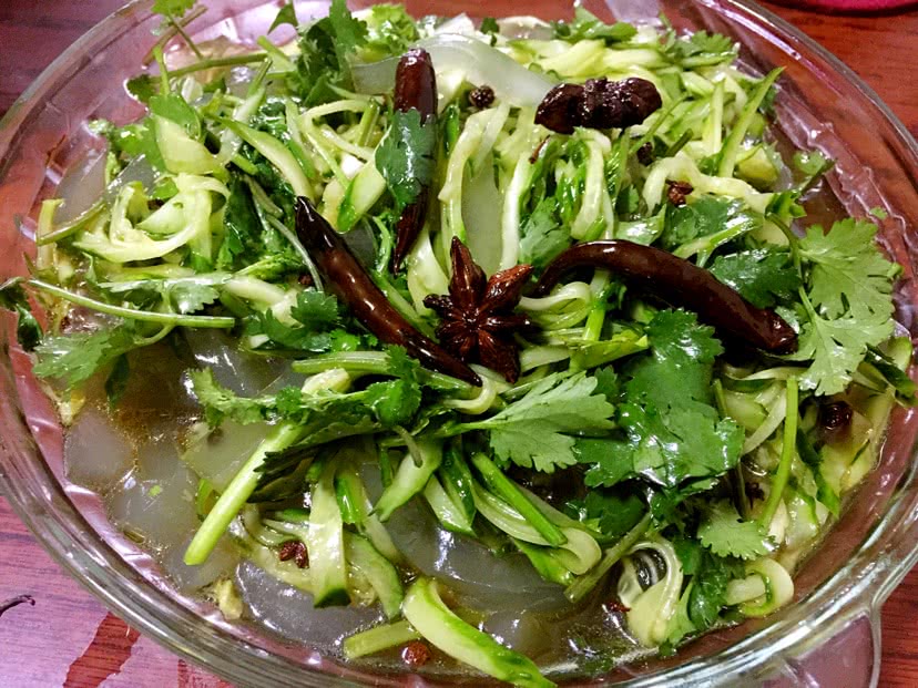 黄瓜拌凉粉