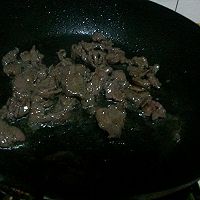 剁椒香芹炒牛肉的做法图解5