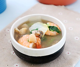 #我为奥运出食力# 活力蔬菜海鲜汤的做法