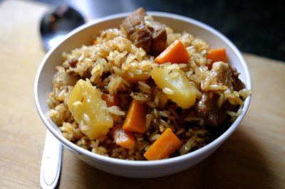 电饭煲饭