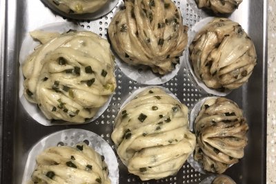 椒盐葱香花卷