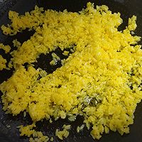 黄金蛋炒饭的做法图解4