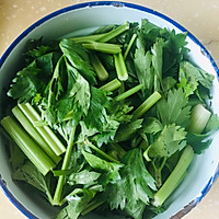 #夏日消暑，非它莫属#芹菜浆水的做法图解1