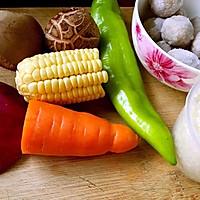 什锦蔬菜焖饭#美的初心电饭煲#的做法图解1