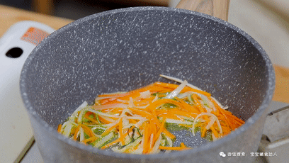 宝宝版葱油面【宝宝辅食】的做法图解7