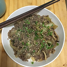 蟹味菇肥牛饭