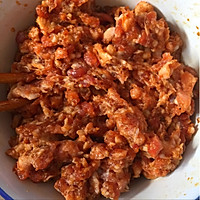 包子-萝卜肉-胡萝卜木耳鸡蛋-辣椒肉的做法图解2