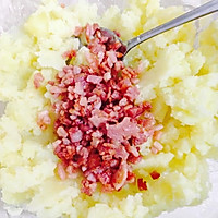 牛油果培根土豆泥的做法图解3