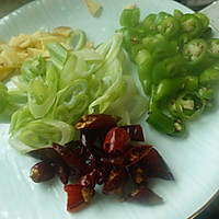 笋干炒腊肉的做法图解3