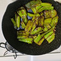 小花儿----虎皮尖椒的做法图解9