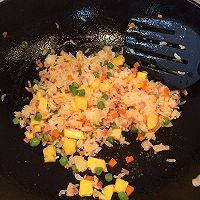 好吃的菠萝饭自己做（一人份）的做法图解6