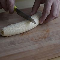 姜叔食堂：香蕉吐司卷的做法图解2
