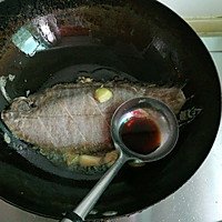 比目鱼炖海鲜菇#金龙鱼外婆乡小榨菜籽油最强家乡菜#的做法图解6