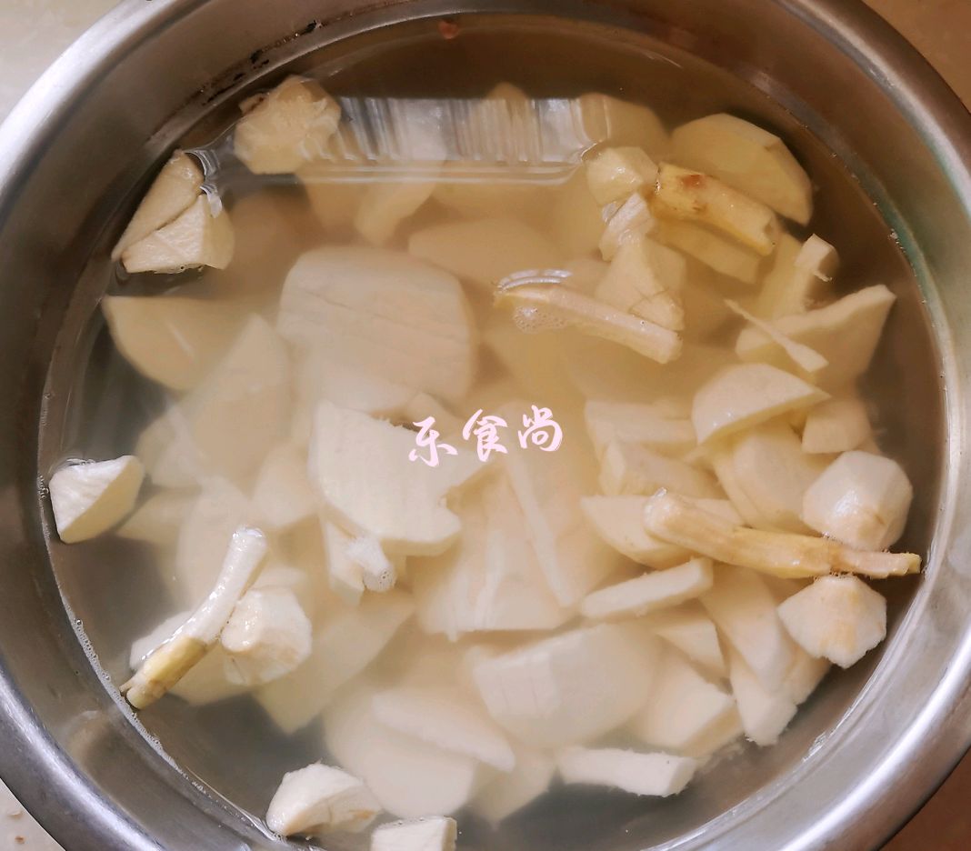 茨菇焖咸肉图片素材-编号14175681-图行天下
