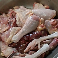 榴莲瓤煲老母鸡的做法图解1