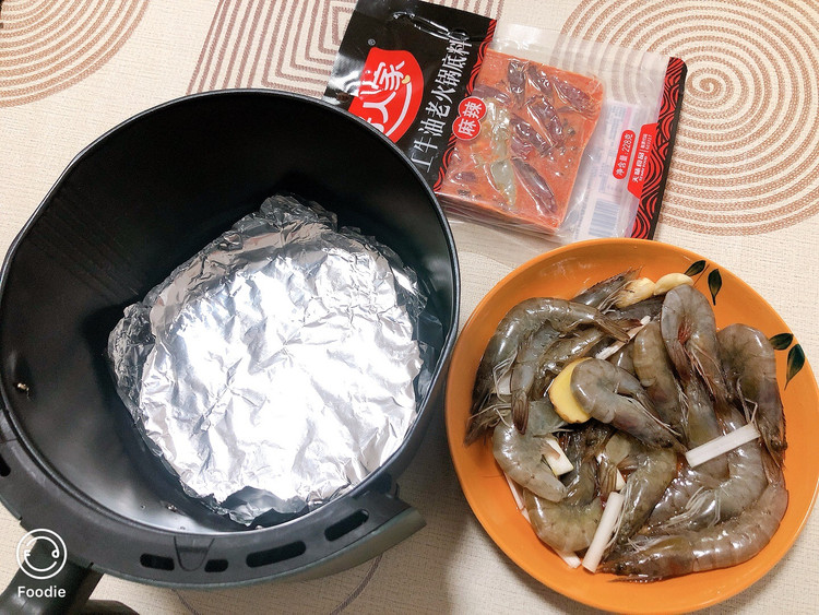 爆炸火锅虾的做法
