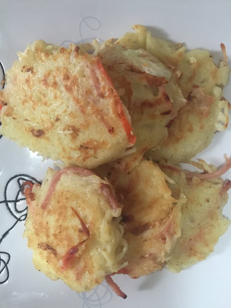 土豆丝胡萝卜丝饼的做法图解3