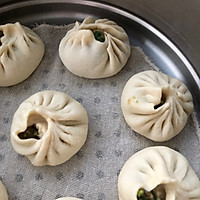 韭菜大虾馅儿包子（提鲜窍门）的做法图解9