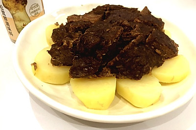 土豆蒸牦牛肉饼