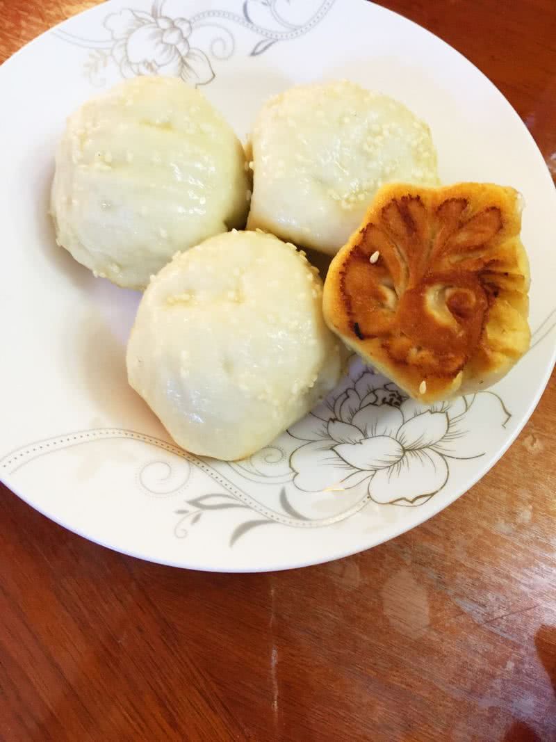 牛肉萝卜馅生煎馒头
