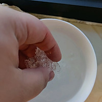 牛奶木瓜桃胶雪燕皂角米的做法图解1