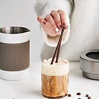5cm厚奶盖！3分钟自制海盐奶盖美式咖啡的做法图解7