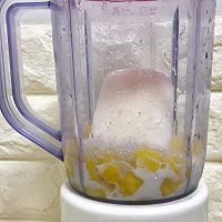 0添加剂青柠芒果奶昔(香浓不加水)的做法图解4