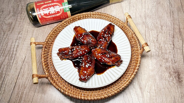 简单美味下饭菜：红烧鸡翅，宴客菜的做法