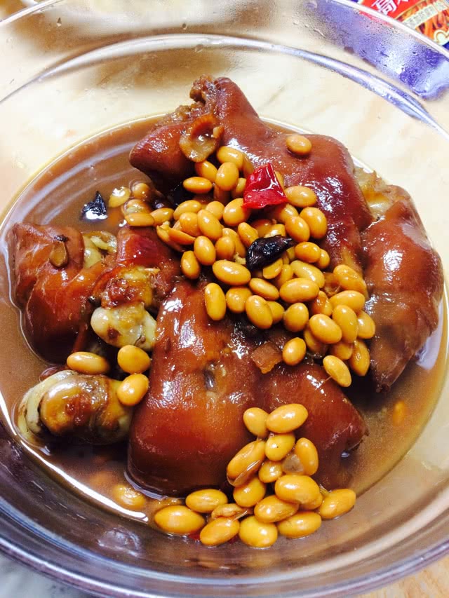 #苏泊尔蒸汽球釜电饭煲#猪蹄炖黄豆的做法图解6