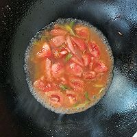 一人食简单快手西红柿鸡蛋热汤面的做法图解5