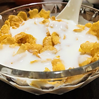 减脂晚餐--玉米片燕麦酸奶的做法图解4