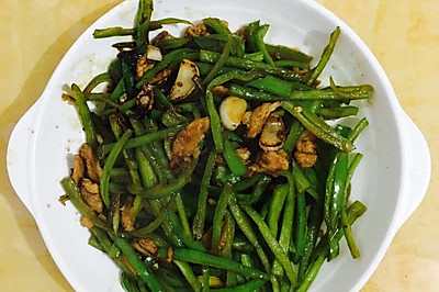 尖椒炒肉丝
