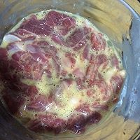 肉炒蘑菇的做法图解2
