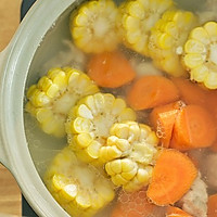 紫菜虾仁蛋卷 & 玉米胡萝卜排骨汤的做法图解16