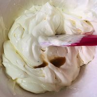 无生蛋简单粗暴零失败多口味酸奶冰淇淋（消耗淡奶油）的做法图解7