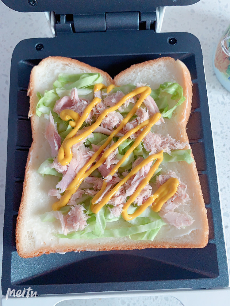 一个好吃的三明治有多简单！叠叠落就可以完成的做法