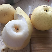 红酒雪梨的做法图解1