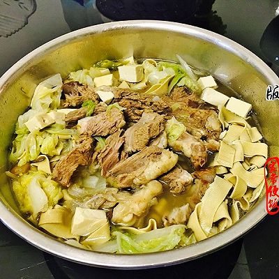 简易版羊肉火锅